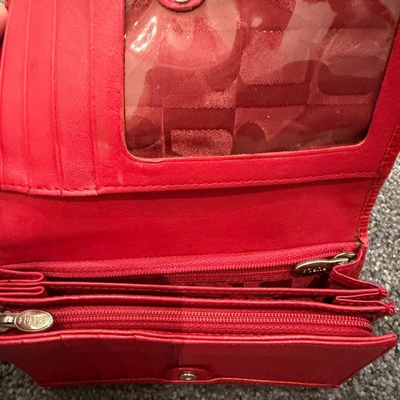 Furla Midsize Wallet - Picture 4 of 5